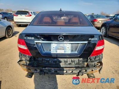 Zdjęcie 6 z 13 samochodu: 2014 MERCEDES-BENZ C 300 4MATIC VIN:WDDGF8ABXEA944262 - miniatura