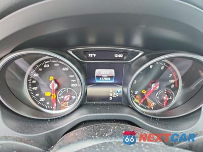 Zdjęcie 9 z 12 samochodu: 2017 MERCEDES-BENZ CLA 250 4MATIC VIN:WDDSJ4GB6HN450731 - miniatura