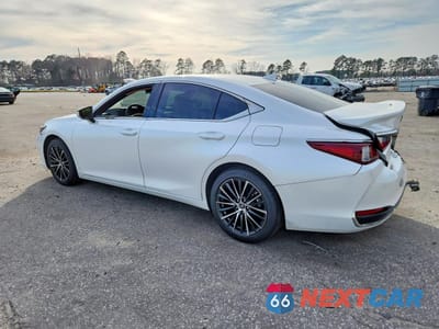 Drugie zdjęcie samochodu z przodu: 2024 LEXUS ES 300H BASE VIN:58ADA1C11RU051901 - miniatura