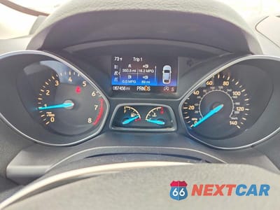 Zdjęcie 9 z 11 samochodu: 2017 FORD ESCAPE SE VIN:1FMCU0GDXHUA69448 - miniatura