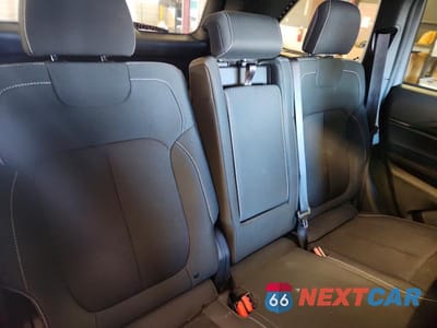 Zdjęcie 10 z 13 samochodu: 2024 JEEP GRAND CHEROKEE LAREDO VIN:1C4RJHAG0RC263017 - miniatura