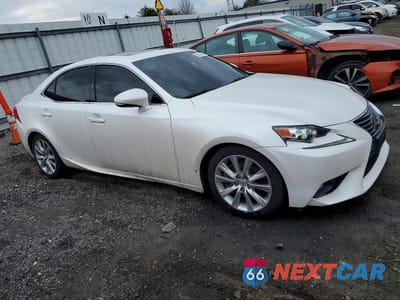 Czwarte zdjęcie samochodu z boku: 2016 LEXUS IS 300 BASE VIN:JTHCM1D21G5014472 - miniatura
