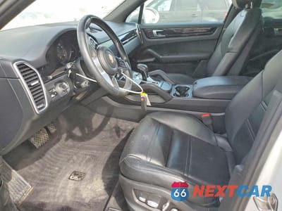 Zdjęcie 7 z 14 samochodu: 2019 PORSCHE CAYENNE VIN:WP1AA2AY2KDA00805 - miniatura