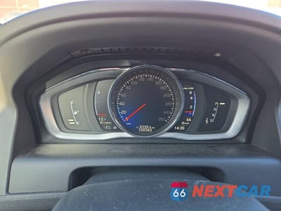 Zdjęcie 9 z 12 samochodu: 2017 VOLVO XC60 T6 R-DESIGN PREMIER VIN:YV449MRP0H2134552 - miniatura