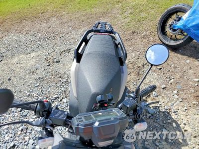 Piąte zdjęcie samochodu w środku: 2024 YAMAHA YW125 VIN:RKRSEH9Y0RA007094 - miniatura