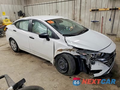 Czwarte zdjęcie samochodu z boku: 2025 NISSAN VERSA S VIN:3N1CN8DV0SL826732 - miniatura