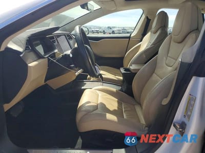 Zdjęcie 7 z 12 samochodu: 2017 TESLA MODEL S VIN:5YJSA1E22HF199068 - miniatura