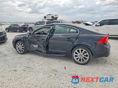 Drugie zdjęcie samochodu z przodu: 2016 VOLVO S60 PLATINUM VIN:LYV402FM6GB105727 - miniatura