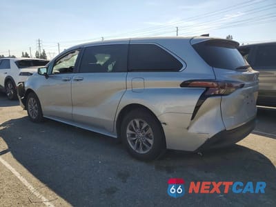 Drugie zdjęcie samochodu z przodu: 2024 TOYOTA SIENNA LE 8-PASSENGER VIN:5TDKRKEC6RS188790 - miniatura