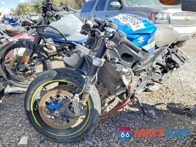 Drugie zdjęcie samochodu z przodu: 2018 SUZUKI GSX-R600 VIN:JS1GN7FA5J2100474 - miniatura