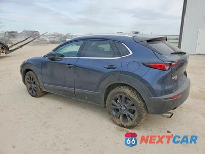 Drugie zdjęcie samochodu z przodu: 2022 MAZDA CX-30 PREMIUM VIN:3MVDMBDY6NM426487 - miniatura