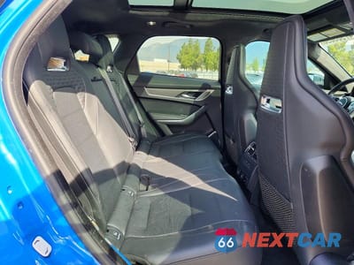 Zdjęcie 11 z 14 samochodu: 2024 JAGUAR F-PACE SVR VIN:SADCZ2EE0RA739609 - miniatura