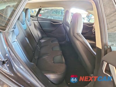 Zdjęcie 10 z 11 samochodu: 2016 TESLA MODEL S VIN:5YJSA1E18GF147370 - miniatura