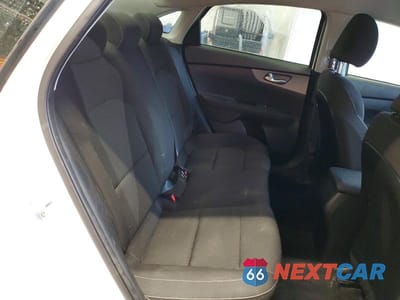 Zdjęcie 10 z 12 samochodu: 2020 KIA FORTE VIN:3KPF24AD7LE259626 - miniatura