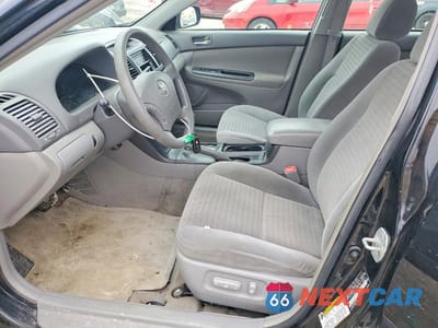 Zdjęcie 7 z 12 samochodu: 2005 TOYOTA CAMRY LE VIN:4T1BE32K25U621276 - miniatura