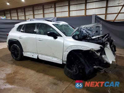 Czwarte zdjęcie samochodu z boku: 2026 MAZDA CX-50 PREFERRED VIN:7MMVABBL4TN459688 - miniatura