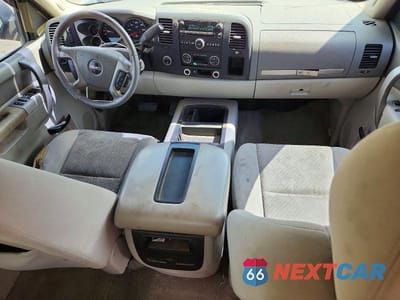 Zdjęcie 8 z 11 samochodu: 2011 GMC SIERRA K1500 SLE VIN:3GTP2VE36BG138259 - miniatura