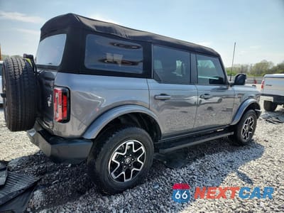 Trzecie zdjęcie samochodu z tyłu: 2023 FORD BRONCO BASE VIN:1FMEE5DP4PLB37331 - miniatura