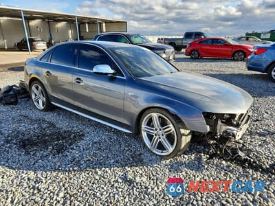 Czwarte zdjęcie samochodu z boku: 2015 AUDI S4 PREMIUM PLUS VIN:WAUBGAFL3FA059944 - miniatura