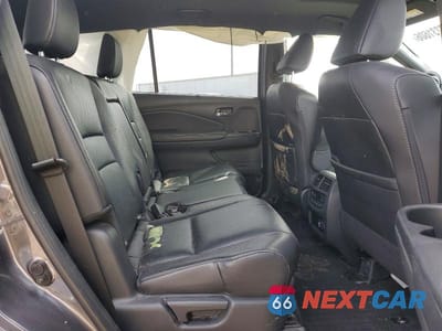 Zdjęcie 11 z 13 samochodu: 2019 HONDA PASSPORT ELITE VIN:5FNYF8H03KB006657 - miniatura
