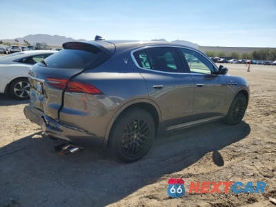 Trzecie zdjęcie samochodu z tyłu: 2023 MASERATI GRECALE GT VIN:ZN682AVA3P7416001 - miniatura