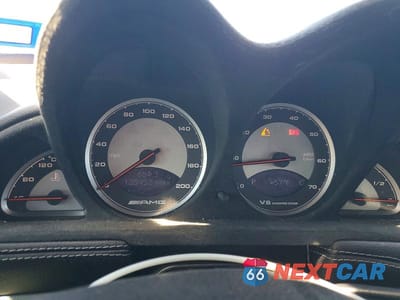 Zdjęcie 9 z 11 samochodu: 2004 MERCEDES-BENZ SL 55 AMG VIN:WDBSK74F64F069996 - miniatura