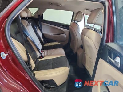 Zdjęcie 11 z 14 samochodu: 2016 HYUNDAI TUCSON ECO VIN:KM8J33A29GU165539 - miniatura