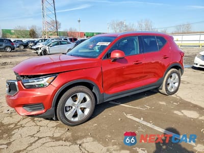 2020 VOLVO XC40 T5 MOMENTUM YV4162UK5L2254562 - główne zdjęcie licytacji z USA - miniatura