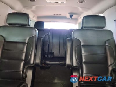 Zdjęcie 10 z 13 samochodu: 2015 GMC YUKON XL DENALI VIN:1GKS2JKJ5FR576822 - miniatura