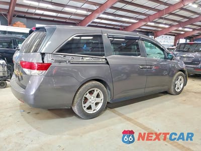 Trzecie zdjęcie samochodu z tyłu: 2016 HONDA ODYSSEY SE VIN:5FNRL5H31GB083511 - miniatura
