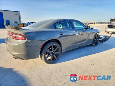 Trzecie zdjęcie samochodu z tyłu: 2018 DODGE CHARGER POLICE VIN:2C3CDXKT2JH214877 - miniatura