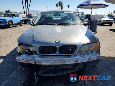 Piąte zdjęcie samochodu w środku: 2004 BMW 325 CI SULEV VIN:WBABV13494JT20753 - miniatura