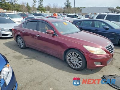Czwarte zdjęcie samochodu z boku: 2009 HYUNDAI GENESIS 3.8L V6 VIN:KMHGC46E49U021922 - miniatura