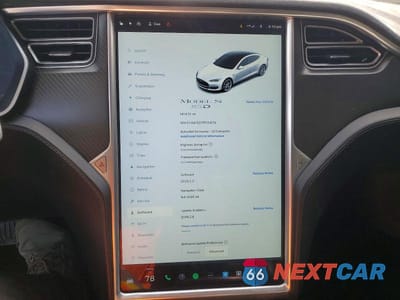 Zdjęcie 9 z 12 samochodu: 2015 TESLA MODEL S VIN:5YJSA1E27FF104176 - miniatura