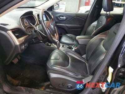 Zdjęcie 7 z 13 samochodu: 2015 JEEP CHEROKEE LATITUDE VIN:1C4PJMCS3FW614921 - miniatura