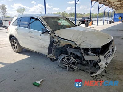 Czwarte zdjęcie samochodu z boku: 2019 MERCEDES-BENZ GLC 300 VIN:WDC0G4JB7KV134491 - miniatura