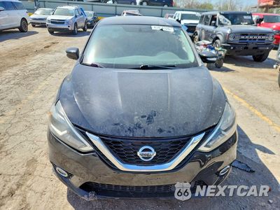 Piąte zdjęcie samochodu w środku: 2019 NISSAN SENTRA SR VIN:3N1AB7AP4KY326690 - miniatura