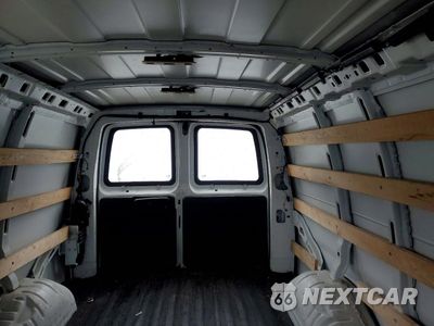 Zdjęcie 10 z 13 samochodu: 2016 GMC SAVANA G2500 VIN:1GTW7AFF4G1903554 - miniatura