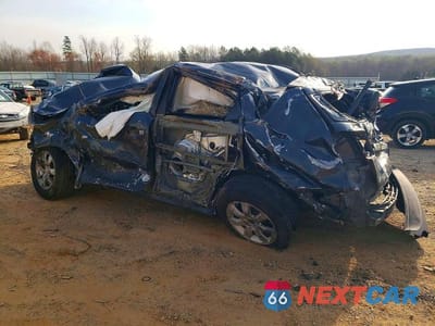Drugie zdjęcie samochodu z przodu: 2011 KIA SORENTO LX VIN:5XYKT3A19BG138951 - miniatura