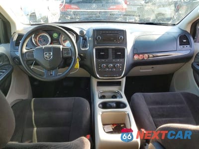 Zdjęcie 8 z 12 samochodu: 2014 DODGE GRAND CARAVAN SXT VIN:2C4RDGCG6ER214338 - miniatura