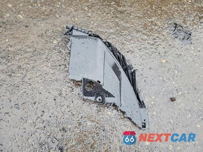 Zdjęcie 12 z 12 samochodu: 2019 MERCEDES-BENZ CLA 250 VIN:WDDSJ4EB3KN705121 - miniatura