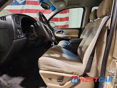 Zdjęcie 7 z 13 samochodu: 2006 CHEVROLET TRAILBLAZER LS VIN:1GNDT13SX62327098 - miniatura