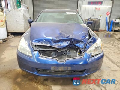 Piąte zdjęcie samochodu w środku: 2005 HONDA ACCORD EX VIN:1HGCM66555A022327 - miniatura