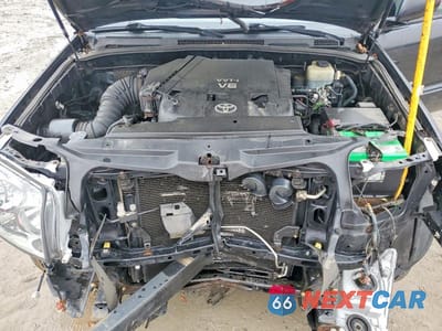 Zdjęcie 11 z 12 samochodu: 2005 TOYOTA 4RUNNER SPORT EDITION VIN:JTEBU14R458040923 - miniatura