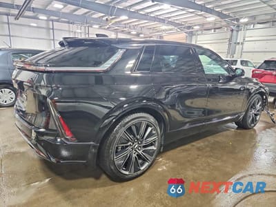 Trzecie zdjęcie samochodu z tyłu: 2024 CADILLAC LYRIQ SPORT VIN:1GYKPWRL7RZ112608 - miniatura
