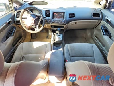 Zdjęcie 8 z 11 samochodu: 2009 HONDA CIVIC VIN:2HGFA16569H520231 - miniatura