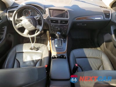 Zdjęcie 8 z 13 samochodu: 2010 AUDI Q5 PREMIUM PLUS VIN:WA1LKAFP9AA031738 - miniatura