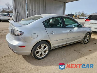 Trzecie zdjęcie samochodu z tyłu: 2008 MAZDA 3 I VIN:JM1BK32F381176214 - miniatura