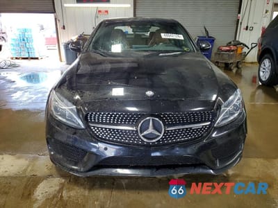 Piąte zdjęcie samochodu w środku: 2017 MERCEDES-BENZ C 43 4MATIC AMG VIN:55SWF6EB8HU201310 - miniatura