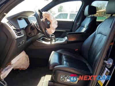 Zdjęcie 7 z 12 samochodu: 2019 BMW X5 XDRIVE50I VIN:5UXJU2C54KLN64830 - miniatura